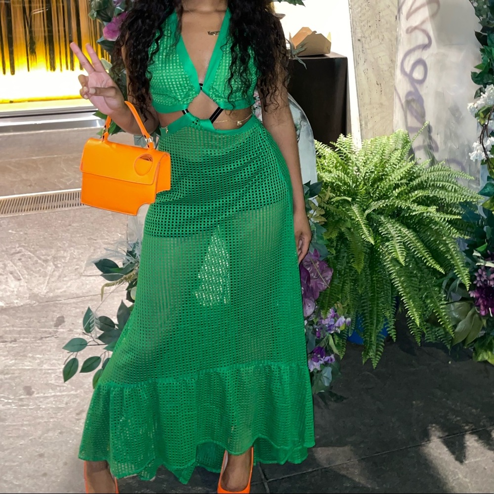 Two piece skirt set